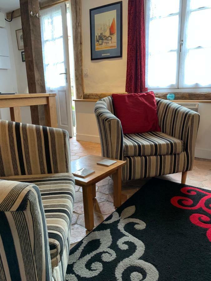 Apple & Cherry Tree Cottages Honfleur Bagian luar foto