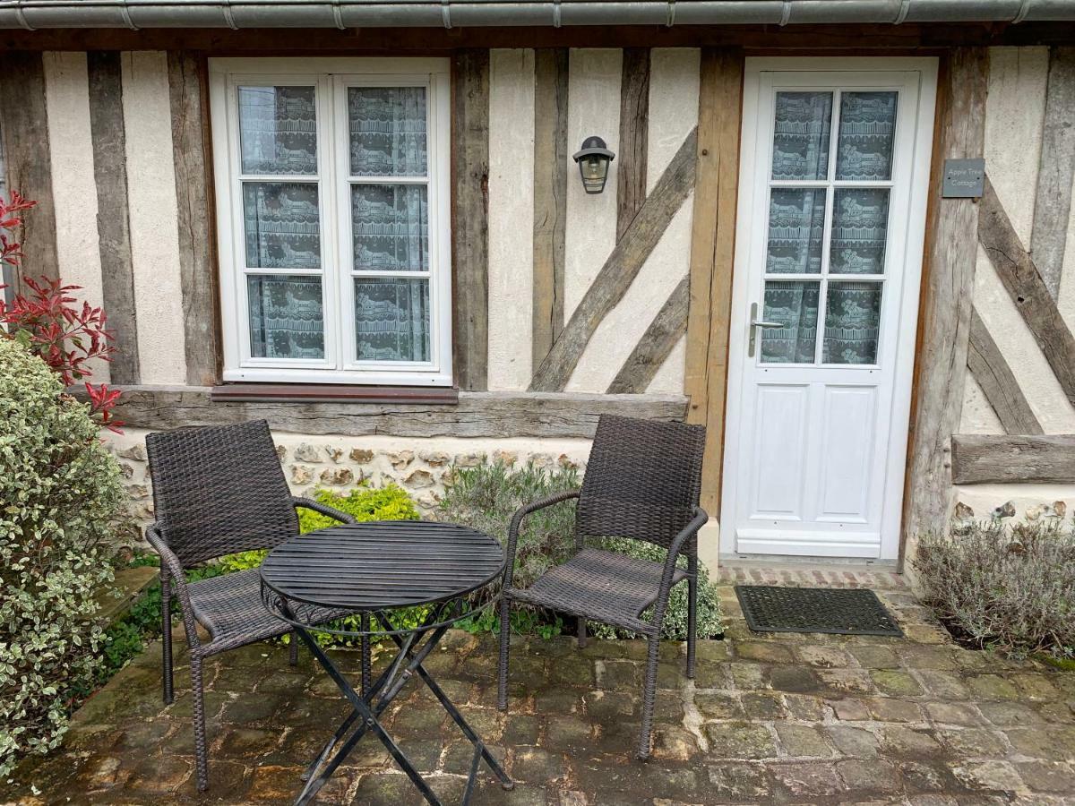 Apple & Cherry Tree Cottages Honfleur Bagian luar foto